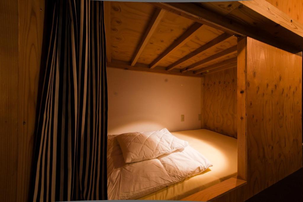 Hakata Gofukumachi Hostel Takataniya Fukuoka  Pokój zdjęcie
